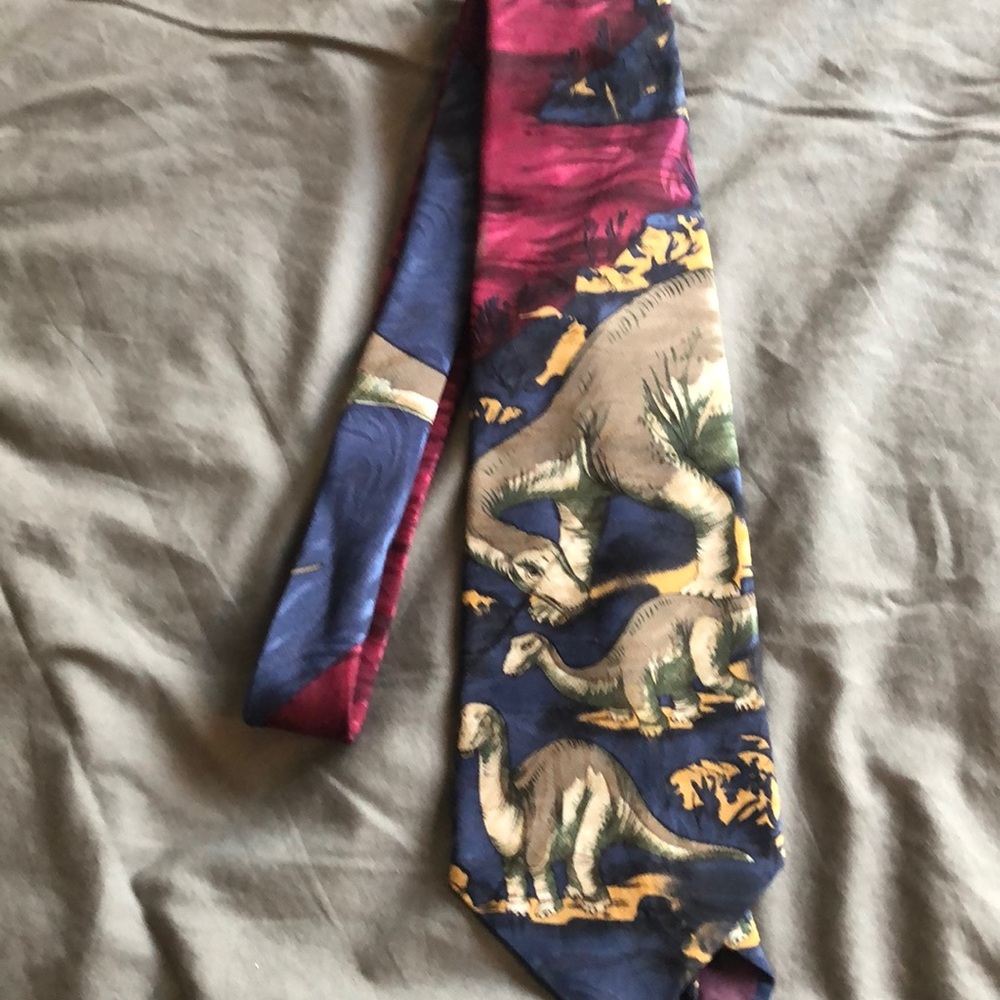 Dinosaur tie